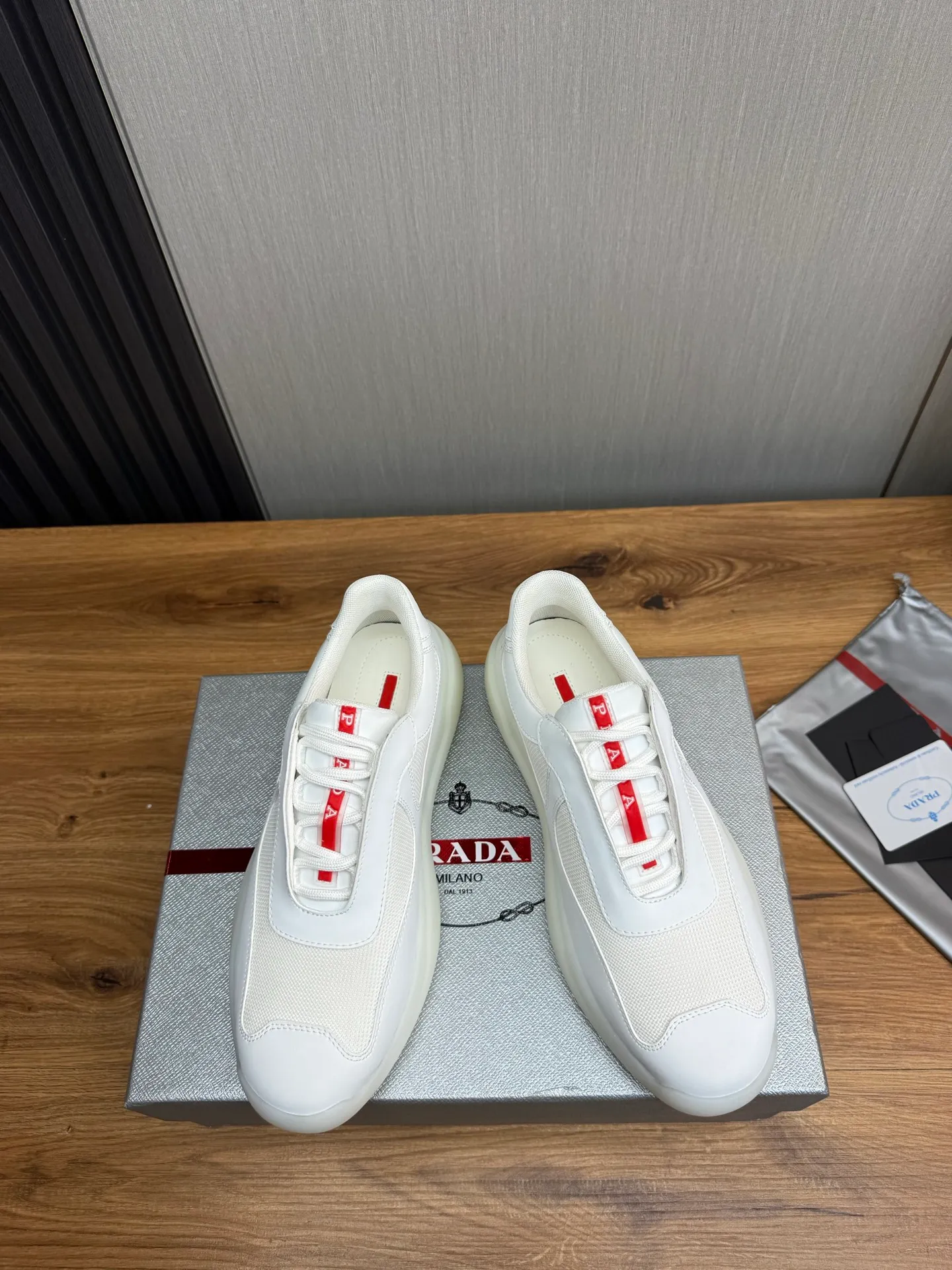 Men's shoes 💰600💰 [PRADA] New models synchronized with the official website, high-quality shipments ✔️Best sellers🔥 Original cowhide + cowhide lining, 1🆚1 replica, original sole, 38-45 (men's 45 is custom-made and cannot be returned or exchanged)